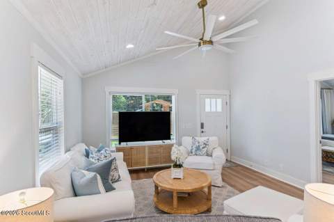 644 Cummings Lane, St. Simons Island GA - photo 16 of 45