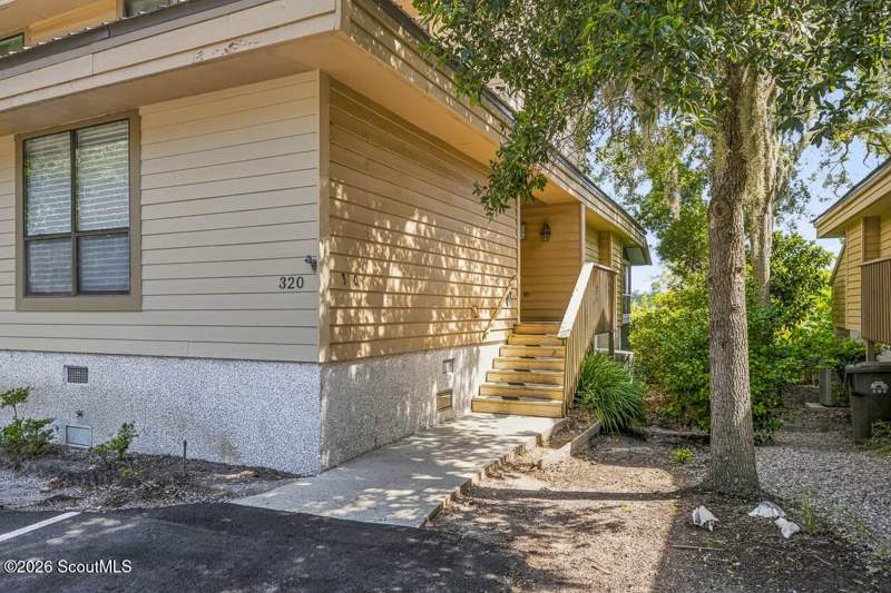 3 bedroom Condominium at 320 Brockinton Marsh, Brockinton Marsh Condos, St. Simons Island — photo 3