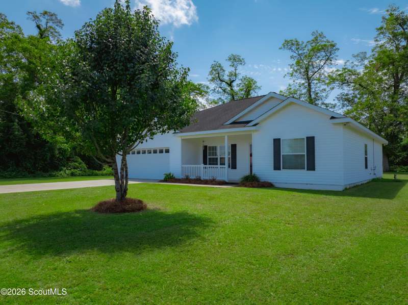3 bedroom Single Family Residence at 3477 Moore Street, No Recorded Subdivision, Blackshear — photo 3