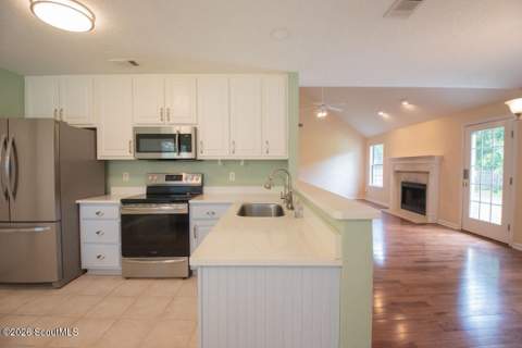 808 E Riverview Drive, St. Marys GA - photo 16 of 43