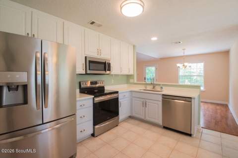 808 E Riverview Drive, St. Marys GA - photo 13 of 43