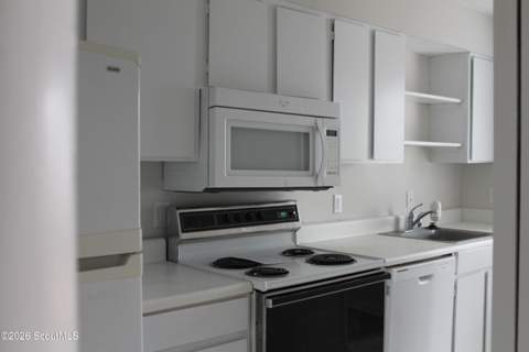 800 Mallery, St. Simons Island GA - photo 10 of 11