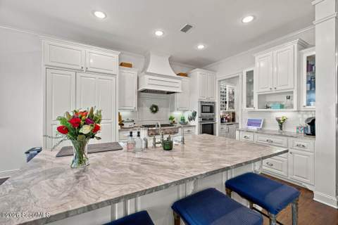 507 Palm Harbor Road, St. Simons Island GA - photo 11 of 88