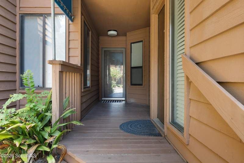 2 bedroom Condominium at 869 Wimbledon Drive, Courtside Villas Condos, St. Simons Island — photo 2