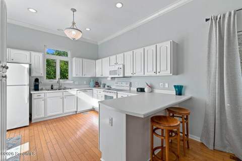 24 Sanctuary Cove, St. Simons Island GA - photo 15 of 38