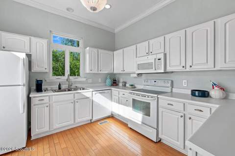 24 Sanctuary Cove, St. Simons Island GA - photo 17 of 38