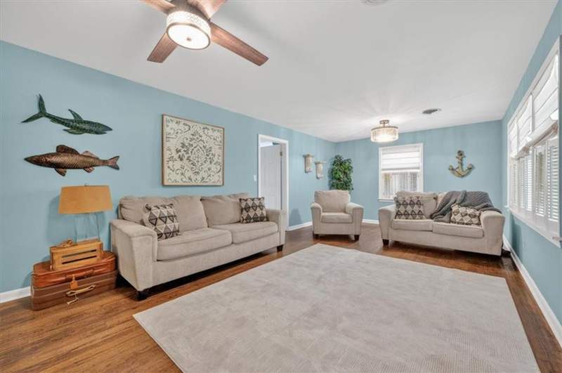 3 bedroom Single Family Residence at 1011 Cherokee Circle, Cherokee Heights, Waycross — photo 3