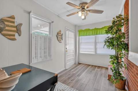 1011 Cherokee Circle, Waycross GA - photo 16 of 34