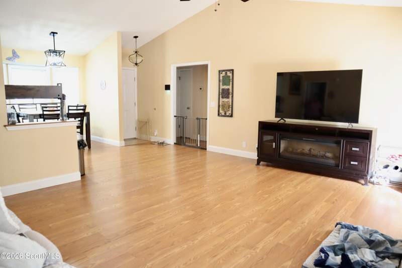 3 bedroom Single Family Residence at 110 Azalea Court, Lake Pines, Kingsland — photo 5