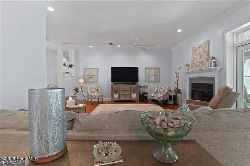 3 bedroom Single Family Residence at 6 Quail Run, Quail Run, Brunswick — photo 5