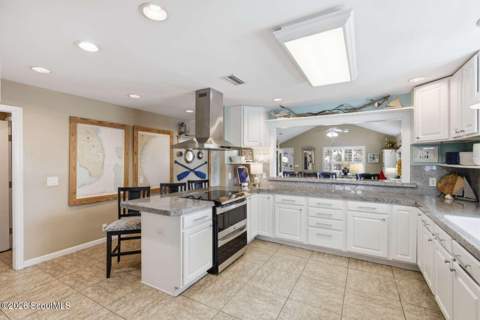 1007 Mallery Street, St. Simons Island GA - photo 13 of 40