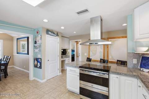 1007 Mallery Street, St. Simons Island GA - photo 14 of 40
