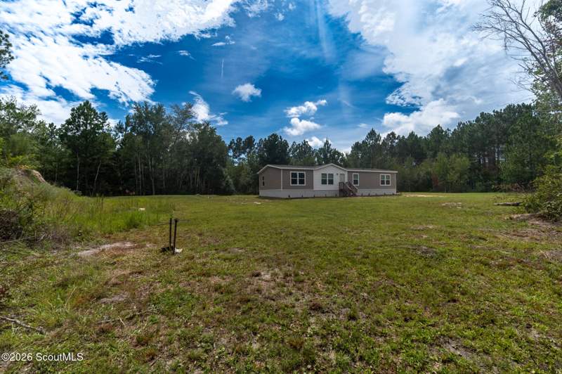 3 bedroom Manufactured Home at 6118 Leslie Drive, No Recorded Subdivision, Patterson — photo 2