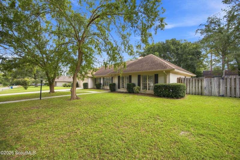 3 bedroom Single Family Residence at 1616 Moss Creek Road, No Recorded Subdivision, Waycross — photo 3