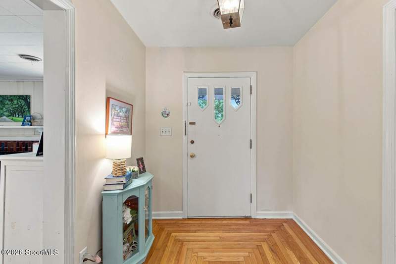 4 bedroom Single Family Residence at 302 Reynolds Street, South Union, Brunswick — photo 5