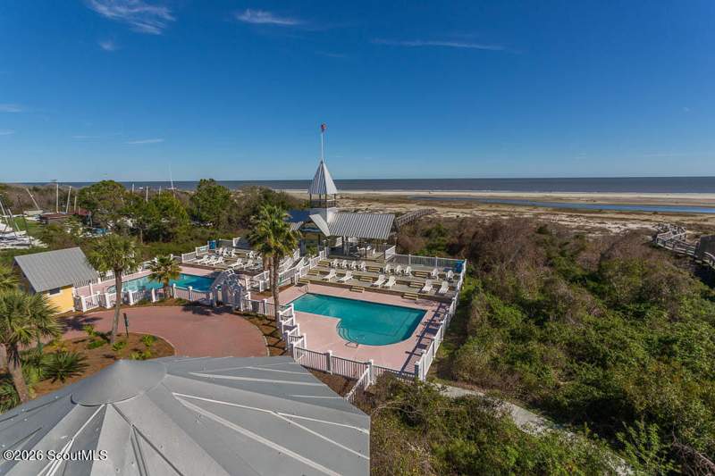 4 bedroom Single Family Residence at 39 Clover Marsh Lane, Coast Cottages, St. Simons Island — photo 2