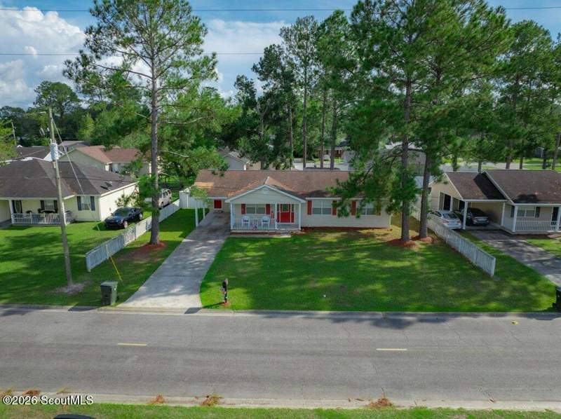 3 bedroom Single Family Residence at 1419 Ketterer Street, No Recorded Subdivision, Waycross — photo 3