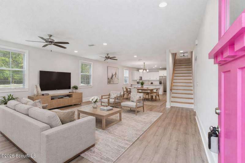 3 bedroom Single Family Residence at 709 Adams Street, Darien, Darien — photo 5