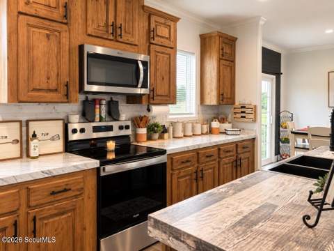 2460 Miller Hayes Road, Waycross GA - photo 9 of 45