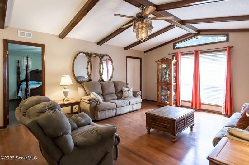 3 bedroom Single Family Residence at 3929 Memorial Drive, No Recorded Subdivision, Waycross — photo 5