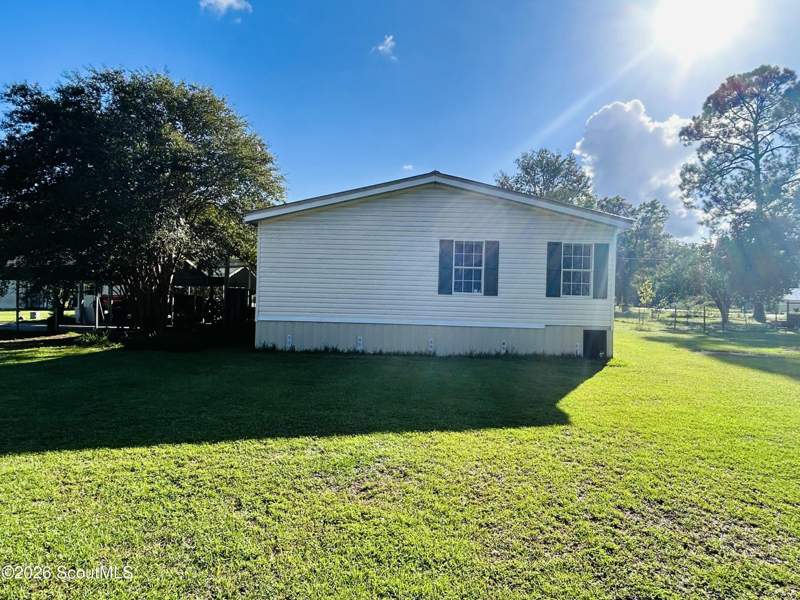 4 bedroom Mobile Home at 3233 Minnesota Avenue, No Recorded Subdivision, Waycross — photo 4