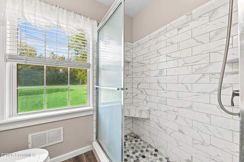 3 bedroom Single Family Residence at 301 S Dandy Street, No Recorded Subdivision, St. Marys — photo 5