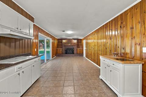 107 Glenwood Drive, Brunswick GA - photo 14 of 46