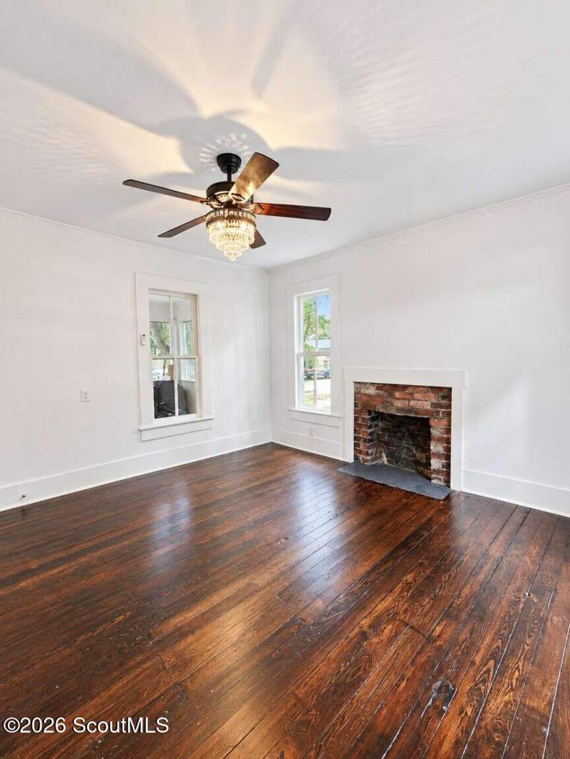 3 bedroom Single Family Residence at 507 1st Avenue, Old Town, Brunswick — photo 4