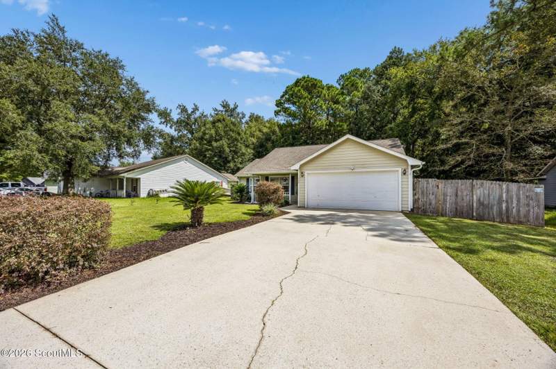 3 bedroom Single Family Residence at 124 Lake Ashley Drive, Lake Ashley, Kingsland — photo 3