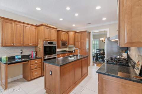 128 Foxcreek Estate Drive, Brunswick GA - photo 10 of 42