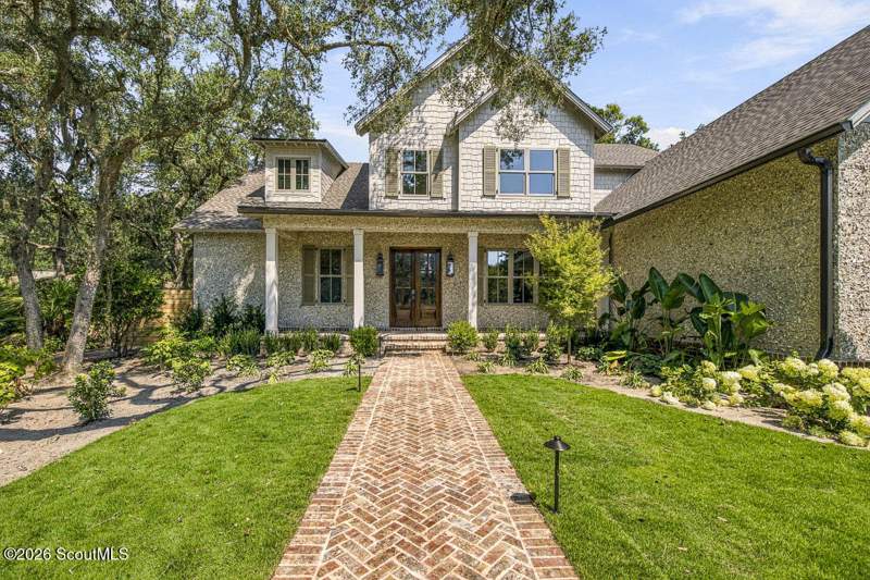 5 bedroom Single Family Residence at 11 Tanglewood Road, Black Banks, St. Simons Island — photo 3