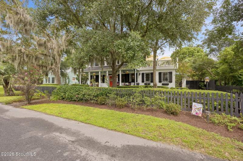 5 bedroom Single Family Residence at 206 Ready Street, No Recorded Subdivision, St. Marys — photo 3