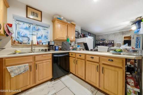 612 6th Avenue, St. Simons Island GA - photo 11 of 44