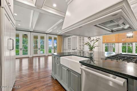 117 Hawkins Island Circle, St. Simons Island GA - photo 10 of 72