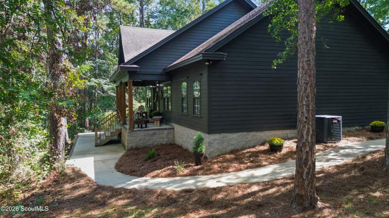 3 bedroom Single Family Residence at 166 Addies Ally, No Recorded Subdivision, Jesup — photo 5
