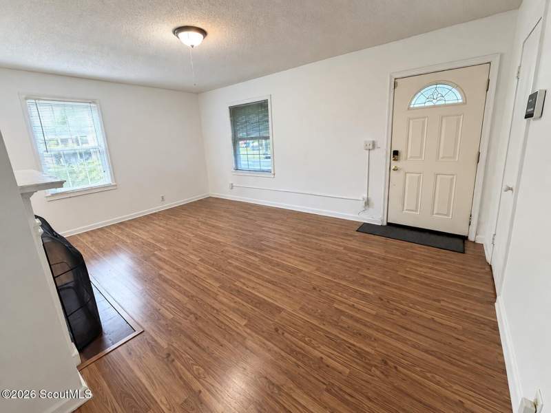 3 bedroom Single Family Residence at 2180 Atkinson Street, Brunswick Villa, Brunswick — photo 5
