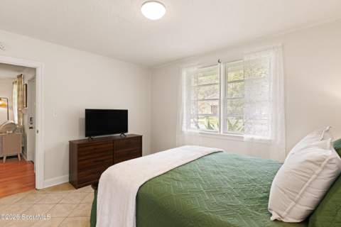 1328 Lee, Brunswick GA - photo 6 of 16