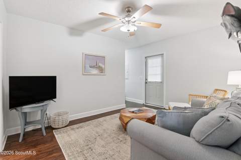 309 Palm Street, St. Simons Island GA - photo 6 of 22