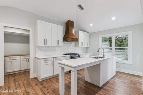 39 Bay Tree Court East Court, St. Simons Island GA - photo 8 of 33