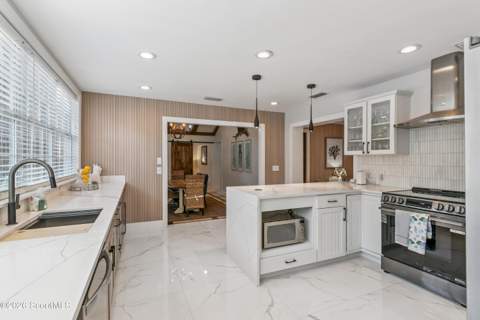 102 Silver Lake Road, St. Simons Island GA - photo 17 of 50