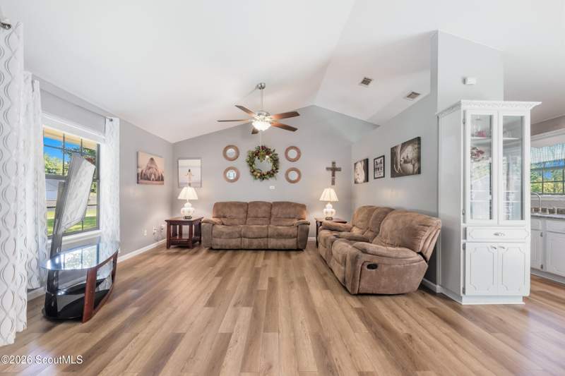 3 bedroom Single Family Residence at 225 Merriwood Circle, The Meadows, Kingsland — photo 4