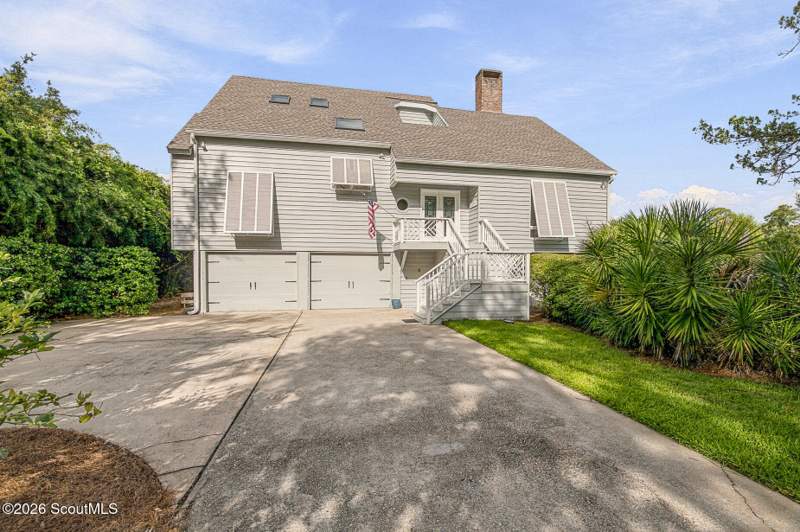 4 bedroom Single Family Residence at 207 Military Road, Kelvin Grove, St. Simons Island — photo 5