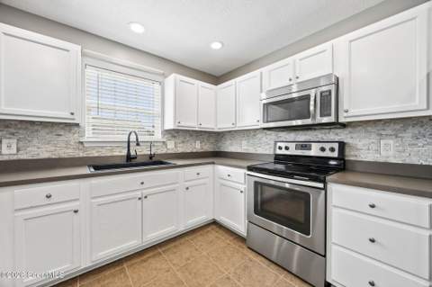 608 Victorias Circle, St. Marys GA - photo 13 of 84
