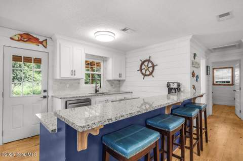 1031 Cedar, Townsend GA - photo 6 of 48