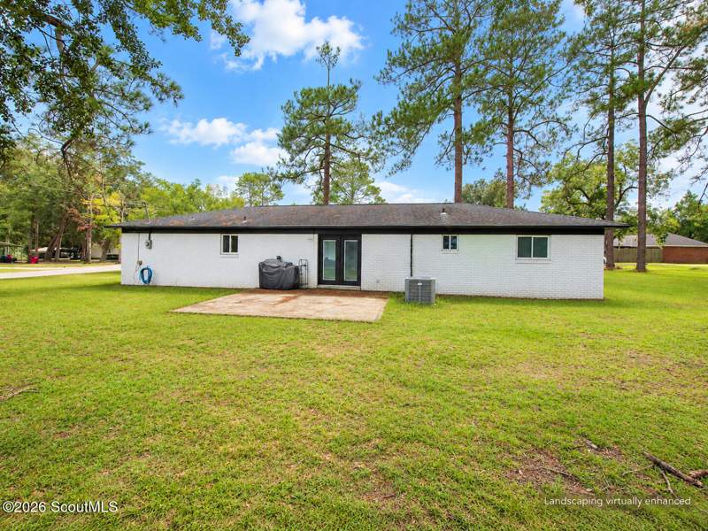 3 bedroom Single Family Residence at 319 Owen Street, No Recorded Subdivision, Blackshear — photo 5