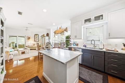 111 Rosemont Street, St. Simons Island GA - photo 6 of 44