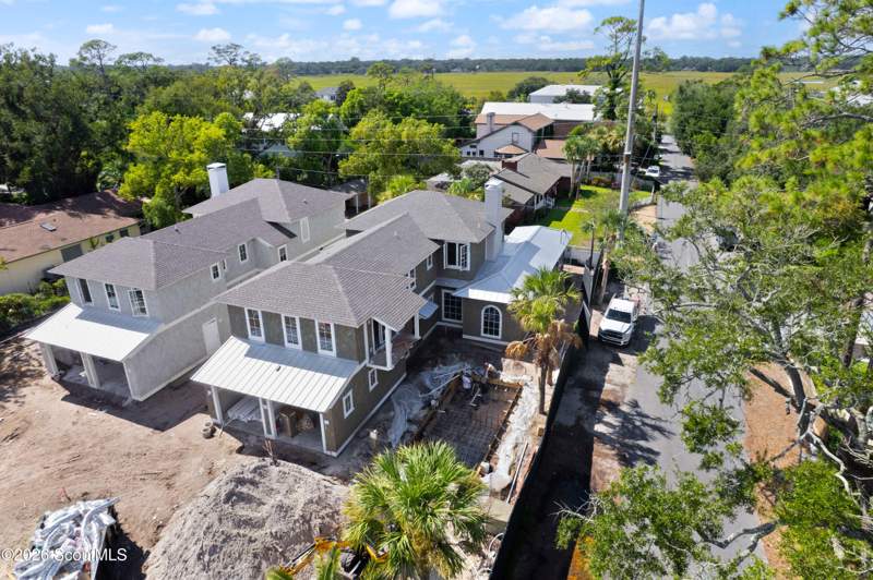 4 bedroom Single Family Residence at 4305 11th Street, East Beach, St. Simons Island — photo 2