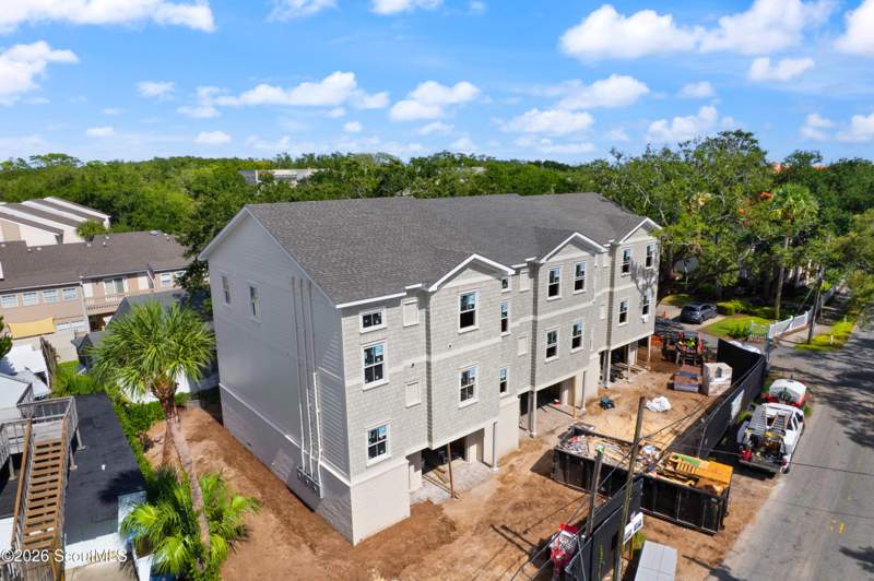 2 bedroom Townhouse at 318 Arnold Road, Mariwood, St. Simons Island — photo 3