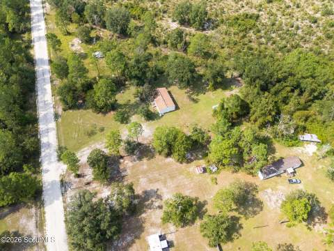 569 Shady Oaks Circle, Hoboken GA - photo 15 of 44
