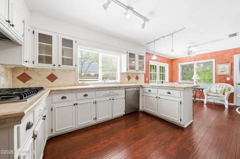 121 Jacobs Road, St. Simons Island GA - photo 12 of 45